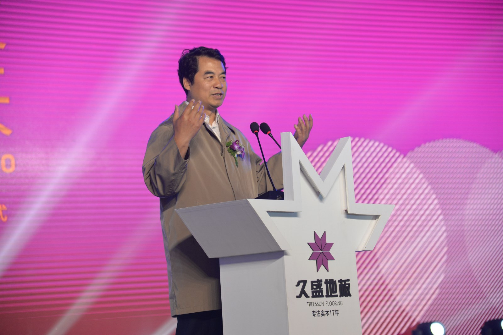 1492668639110758.jpg DSC_1018.JPG